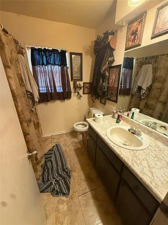 Photo 33 — 9050 N Triple X Road, Jones, OK 73049