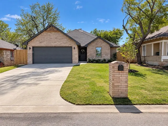 Photo 3 — 1508 NE 25th Street, Oklahoma City, OK 73111