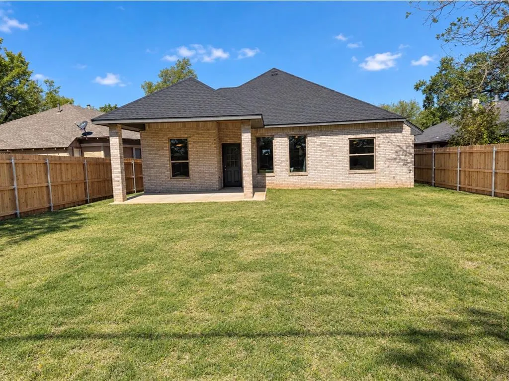 Photo 39 — 1508 NE 25th Street, Oklahoma City, OK 73111