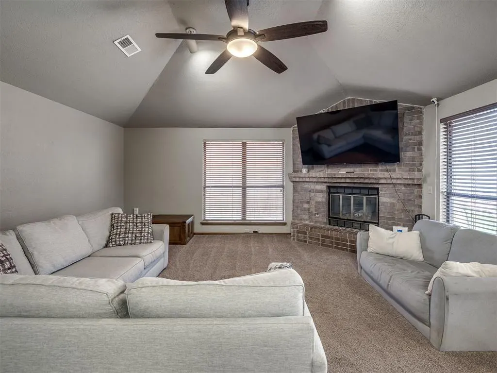 Photo 10 — 1108 Earl A Rodkey Drive, Edmond, OK 73003