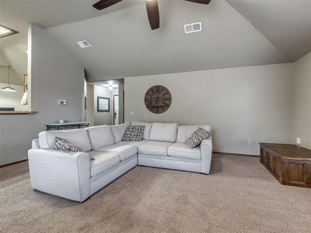 Photo 13 — 1108 Earl A Rodkey Drive, Edmond, OK 73003