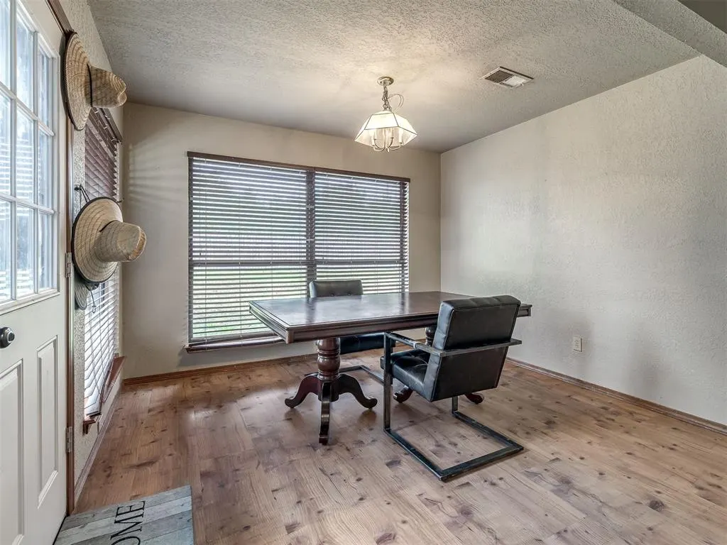 Photo 16 — 1108 Earl A Rodkey Drive, Edmond, OK 73003