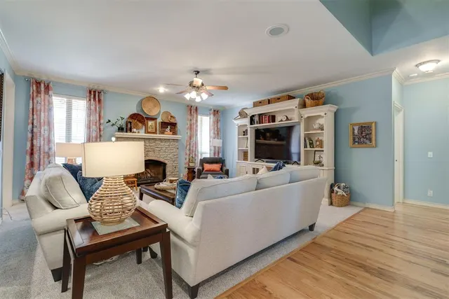 Photo 6 — 115 Lakeview Court, Edmond, OK 73003
