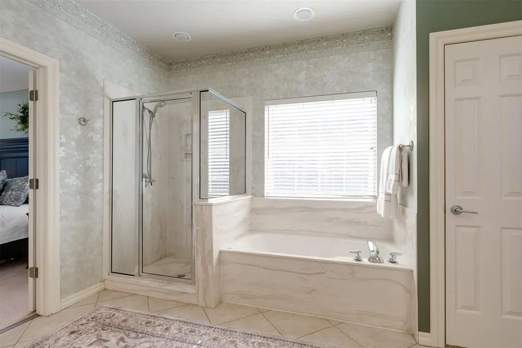 Photo 24 — 115 Lakeview Court, Edmond, OK 73003