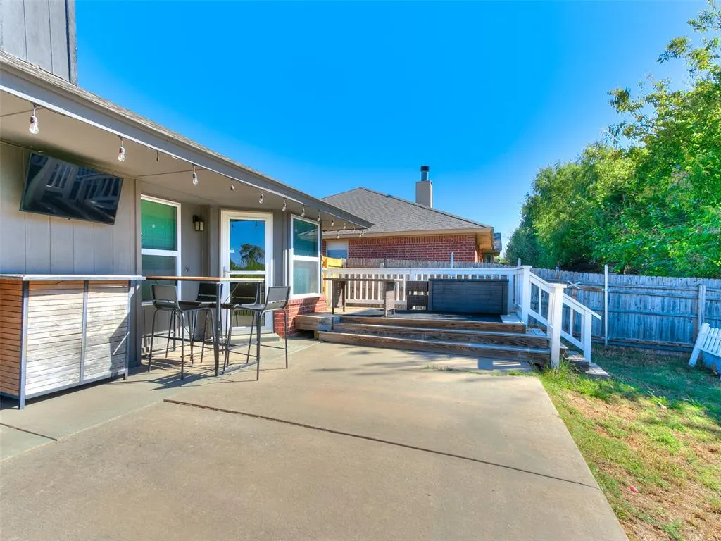 Photo 26 — 908 SE 38th Street, Moore, OK 73160