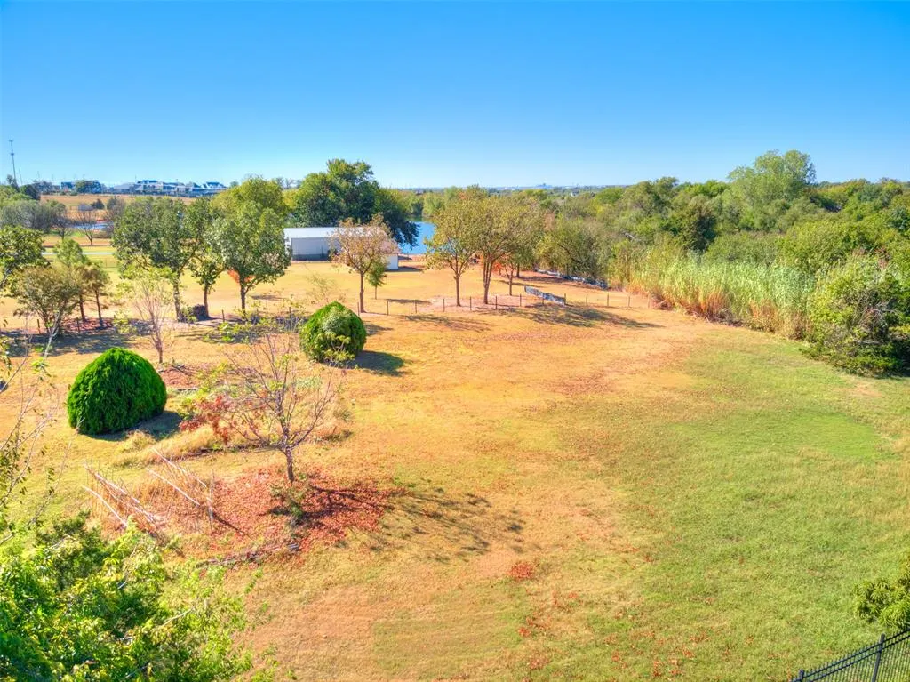Photo 28 — 908 SE 38th Street, Moore, OK 73160