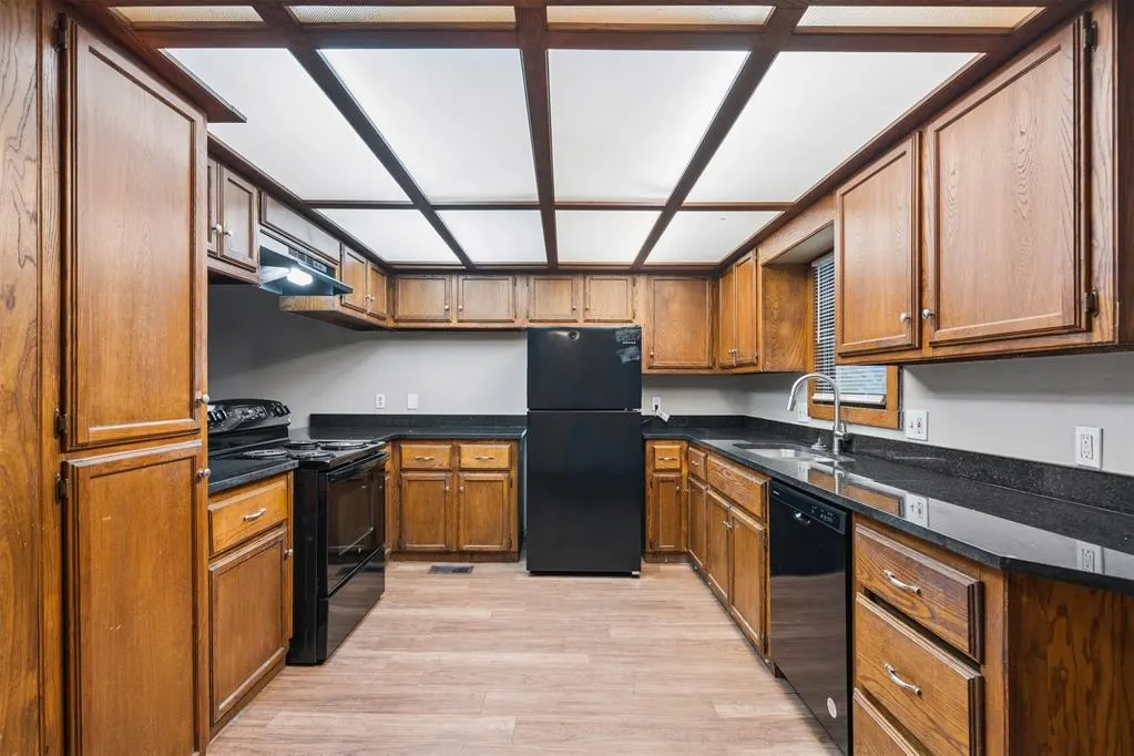 Photo 11 — 4501 SE 20th Street, Del City, OK 73115