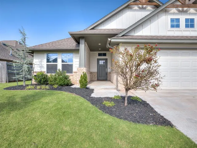Photo 3 — 14905 Adelaide Lane, Oklahoma City, OK 73142