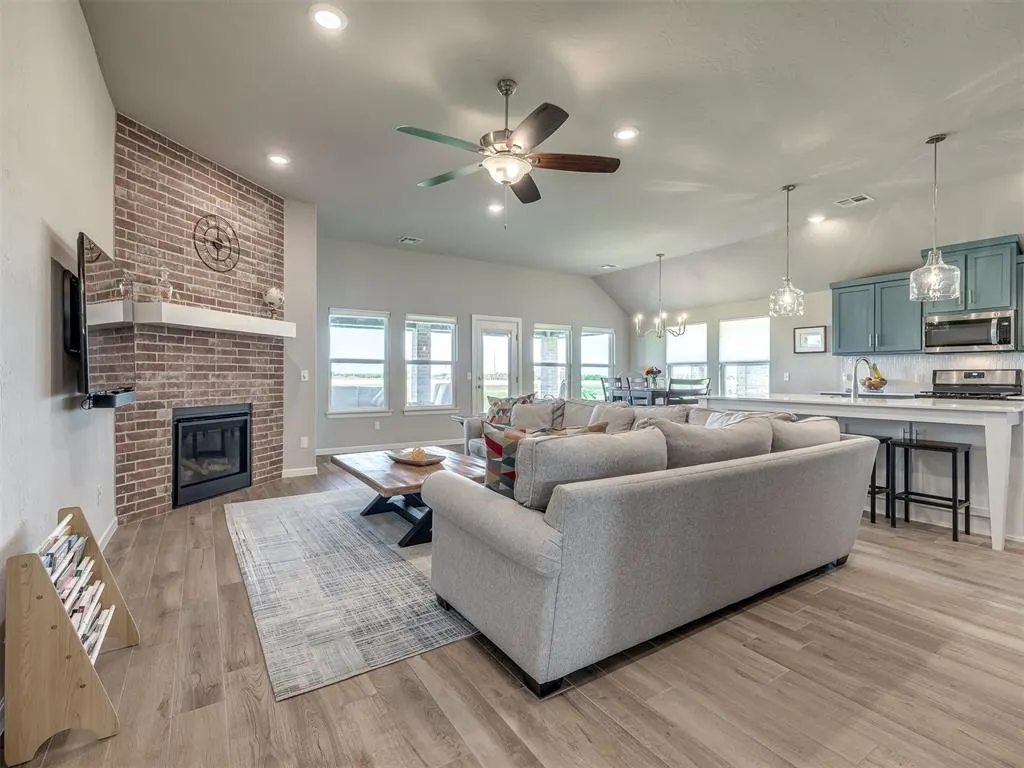 Photo 6 — 14905 Adelaide Lane, Oklahoma City, OK 73142