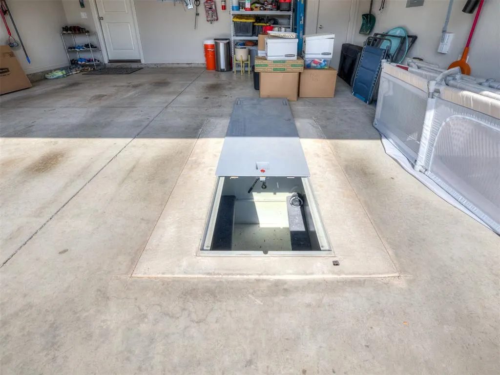 Photo 37 — 14905 Adelaide Lane, Oklahoma City, OK 73142