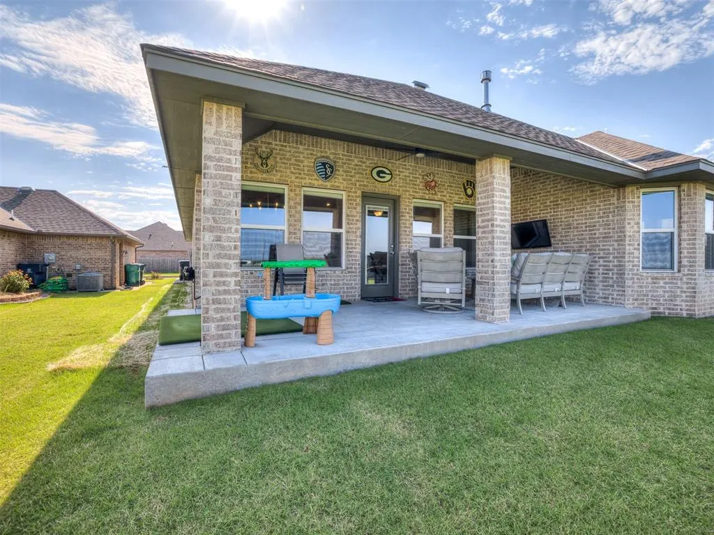 Photo 39 — 14905 Adelaide Lane, Oklahoma City, OK 73142