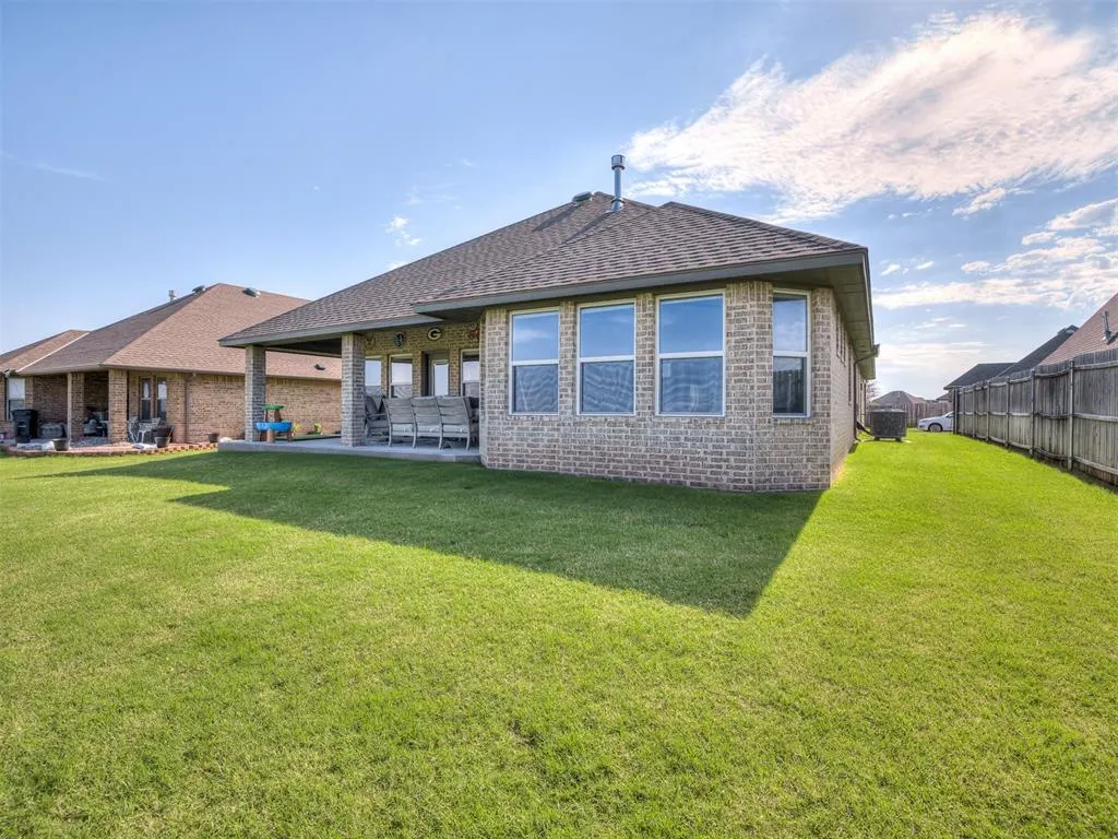 Photo 41 — 14905 Adelaide Lane, Oklahoma City, OK 73142