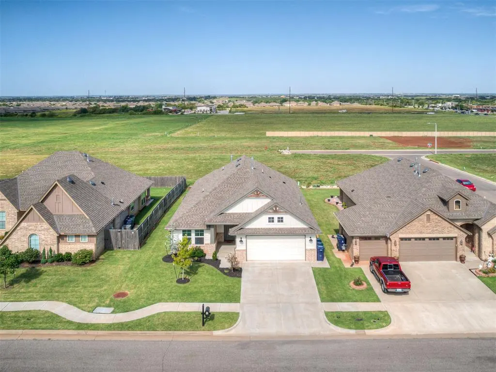 Photo 42 — 14905 Adelaide Lane, Oklahoma City, OK 73142
