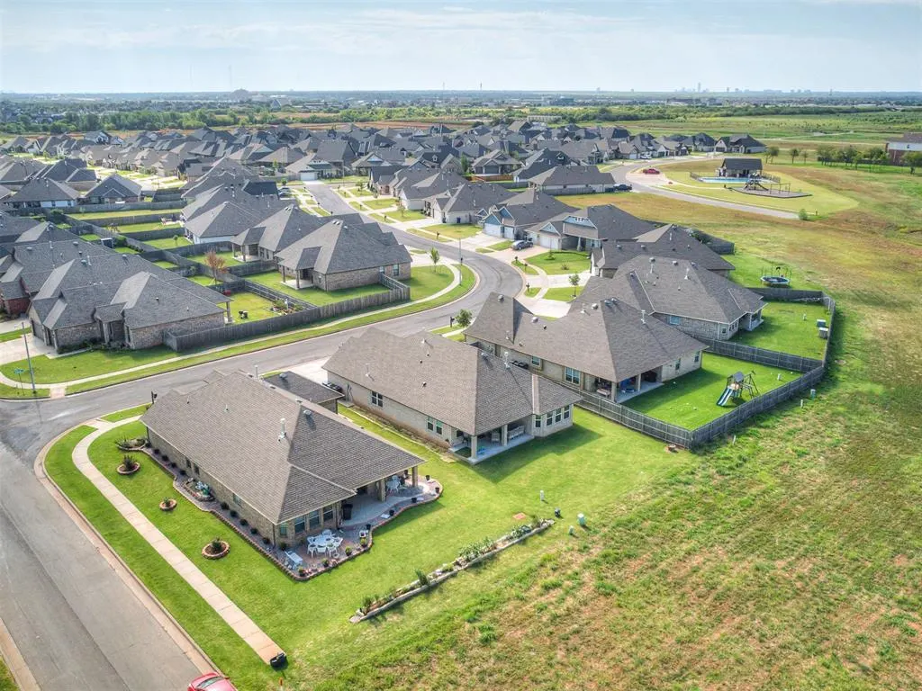 Photo 44 — 14905 Adelaide Lane, Oklahoma City, OK 73142