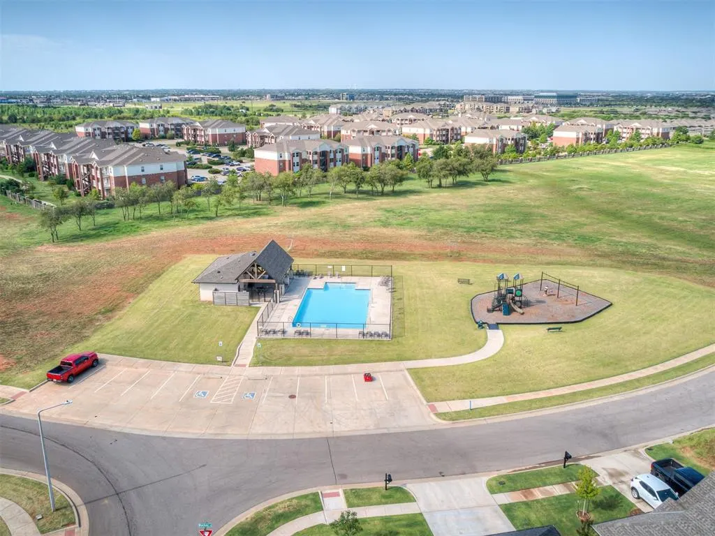 Photo 45 — 14905 Adelaide Lane, Oklahoma City, OK 73142