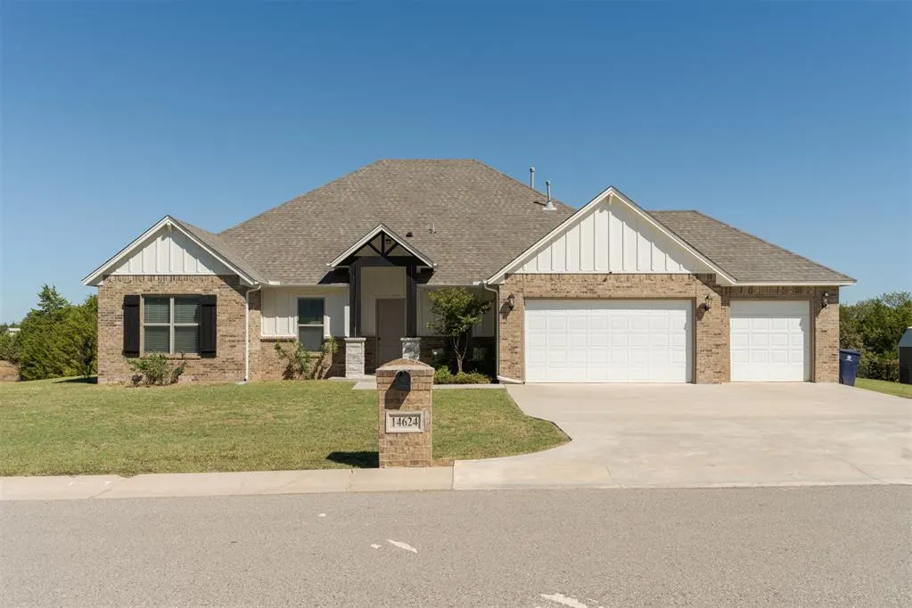 Photo 2 — 14624 Lockton Drive, Jones, OK 73049