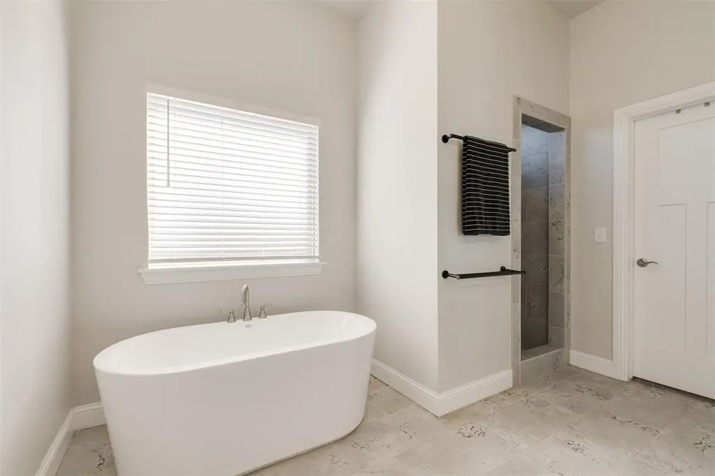 Photo 26 — 14624 Lockton Drive, Jones, OK 73049