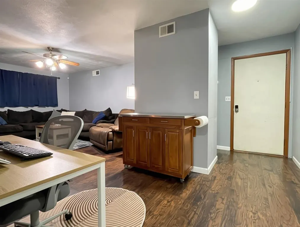 Photo 17 — 701 Moraine Avenue, Midwest City, OK 73130