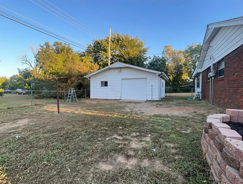 Photo 48 — 701 Moraine Avenue, Midwest City, OK 73130