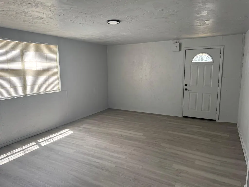 Photo 2 — 18550 168th Street, Lexington, OK 73051