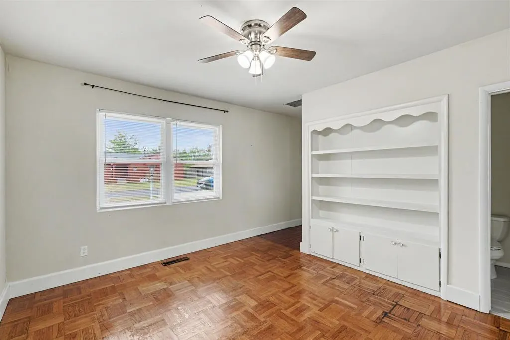 Photo 9 — 425 E Atkinson Drive, Midwest City, OK 73110
