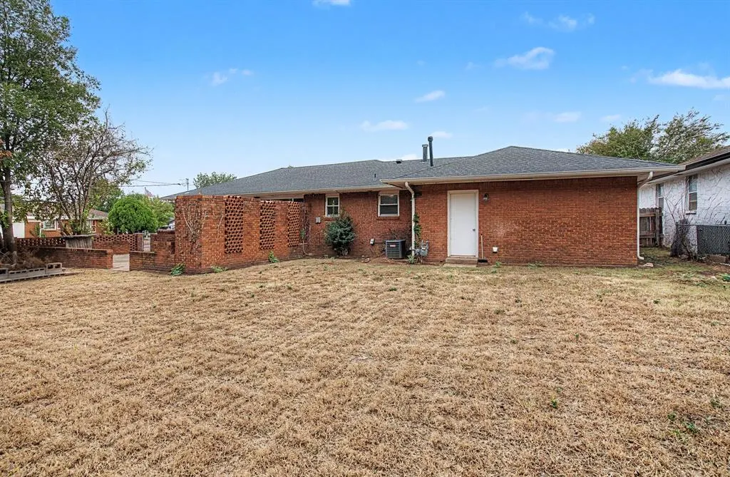 Photo 28 — 425 E Atkinson Drive, Midwest City, OK 73110