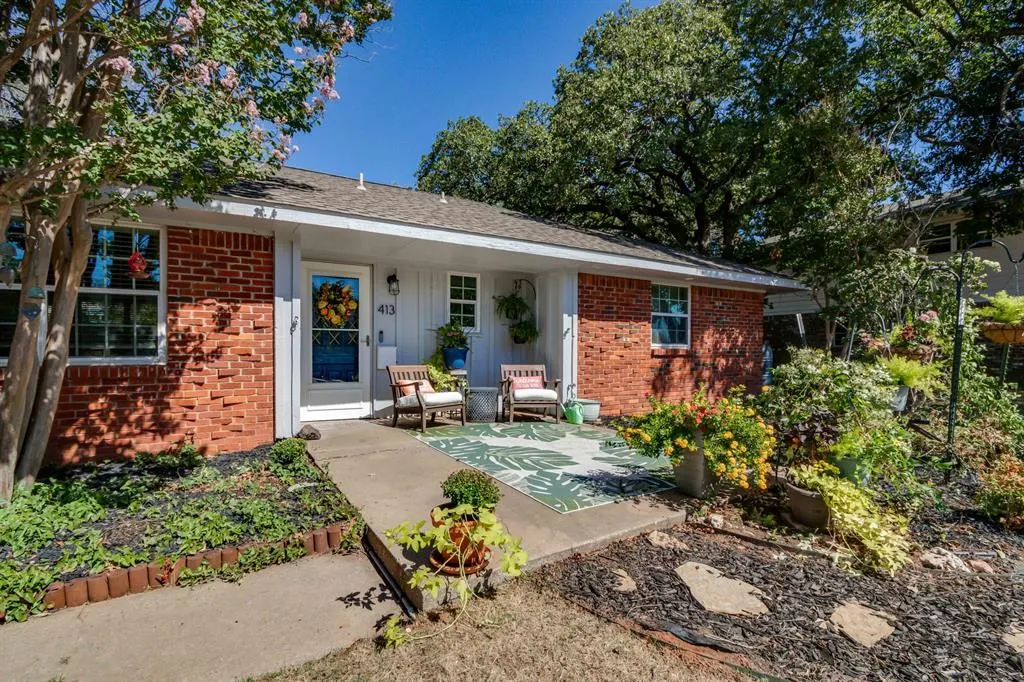 Photo 2 — 413 Steve Douglas Drive, Edmond, OK 73034