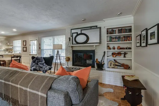Photo 7 — 413 Steve Douglas Drive, Edmond, OK 73034
