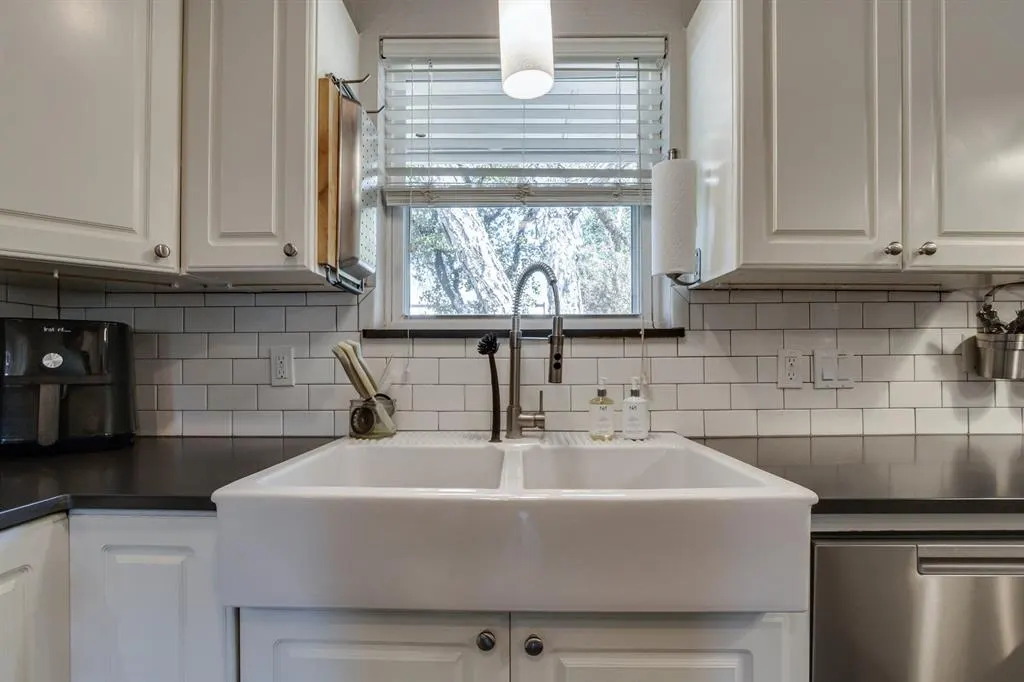 Photo 18 — 413 Steve Douglas Drive, Edmond, OK 73034