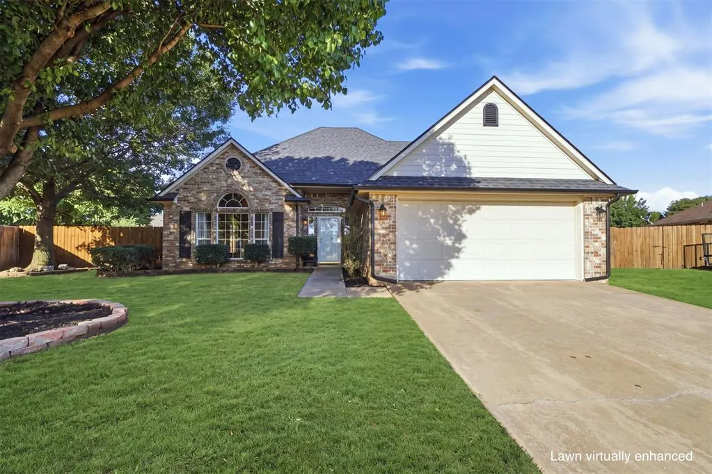 Front exterior — 3417 E Wendy Circle, Altus, OK 73521