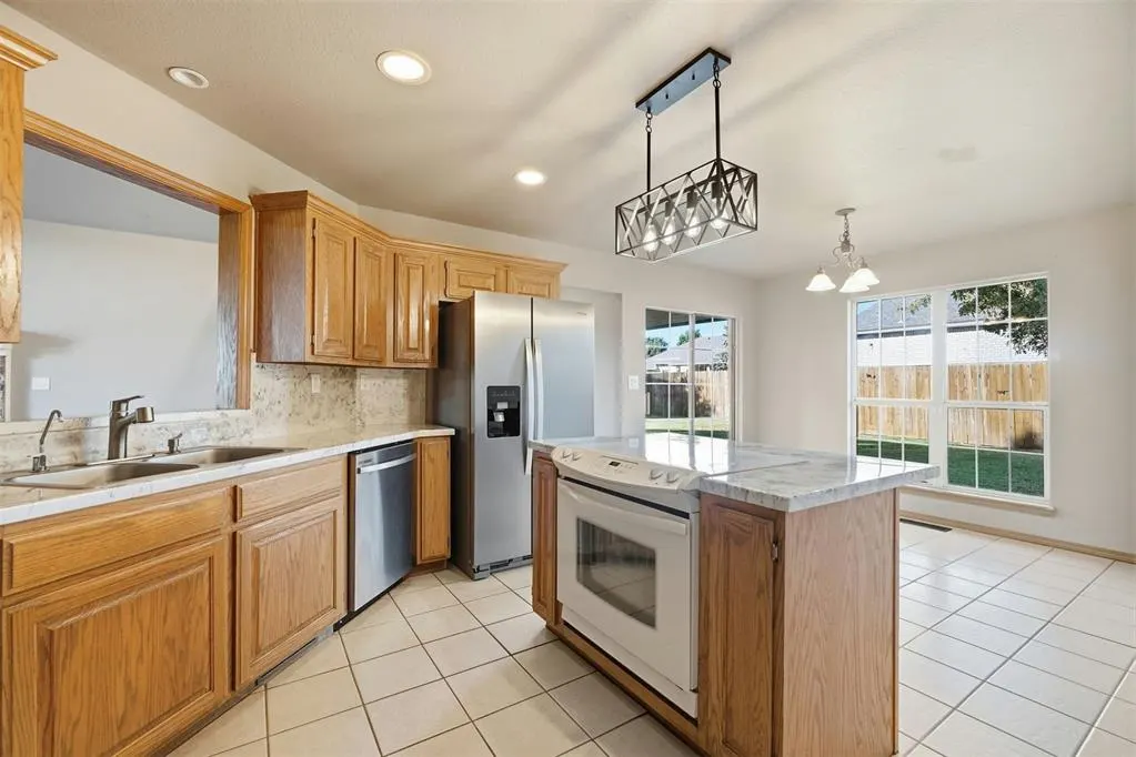 Photo 16 — 3417 E Wendy Circle, Altus, OK 73521