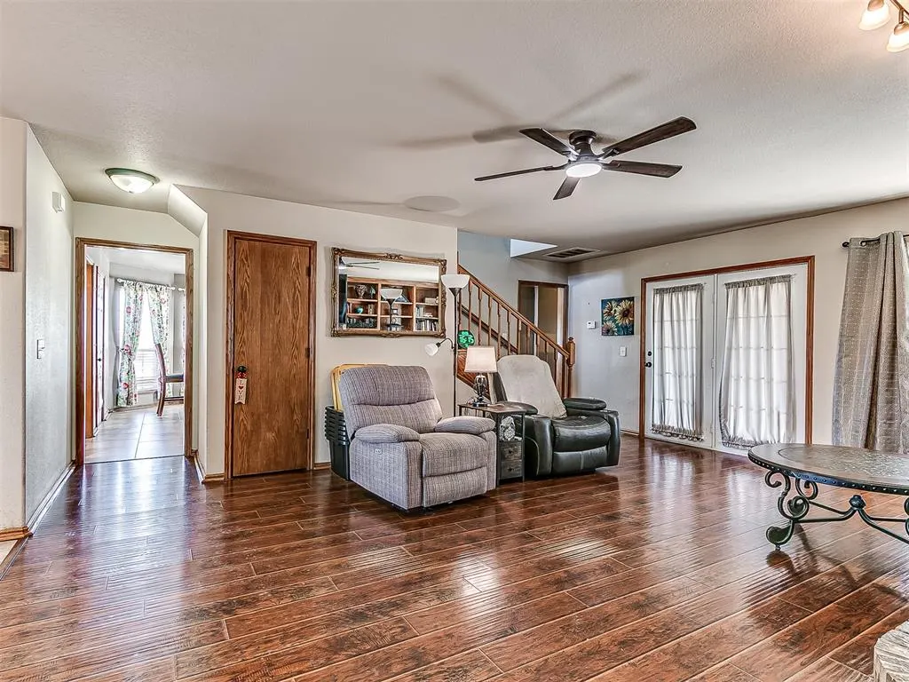 Photo 9 — 10025 Southern Creek Drive, Oklahoma City, OK 73165