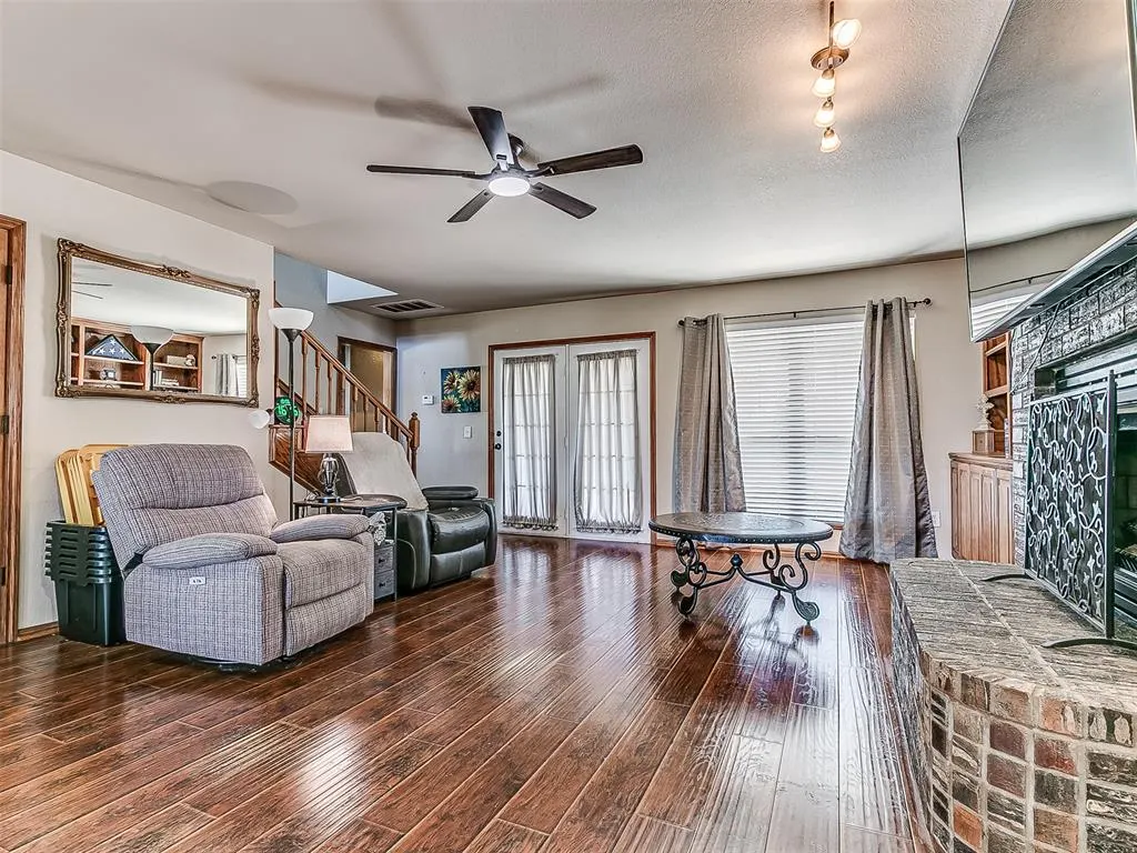 Photo 10 — 10025 Southern Creek Drive, Oklahoma City, OK 73165