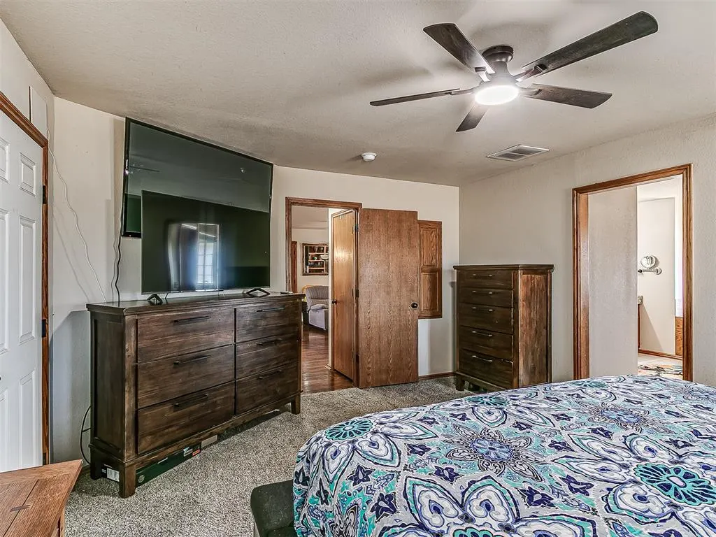 Photo 28 — 10025 Southern Creek Drive, Oklahoma City, OK 73165