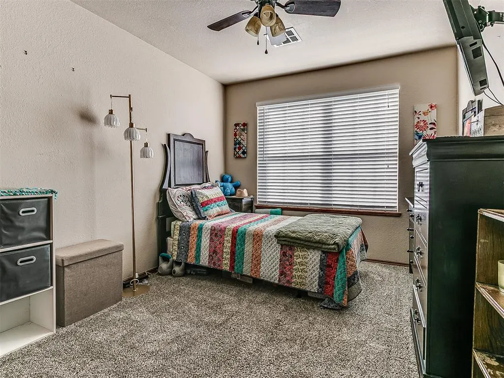 Photo 34 — 10025 Southern Creek Drive, Oklahoma City, OK 73165