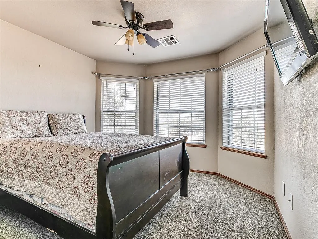 Photo 41 — 10025 Southern Creek Drive, Oklahoma City, OK 73165