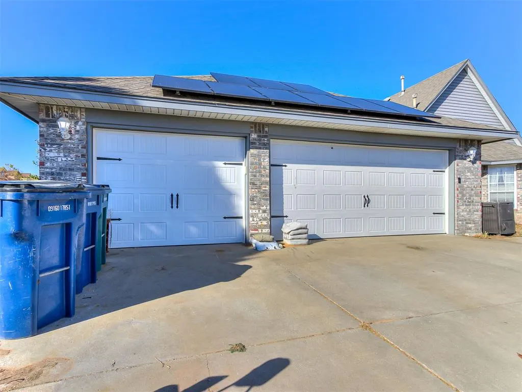 Photo 48 — 10025 Southern Creek Drive, Oklahoma City, OK 73165