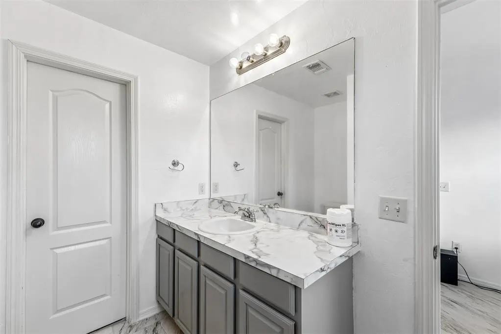 Photo 28 — 8605 SW 45th Terrace, Oklahoma City, OK 73179