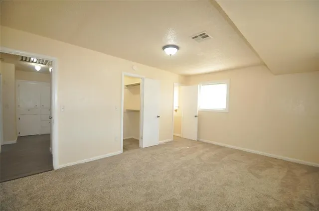 Photo 8 — 702 N Nail Parkway, Moore, OK 73160