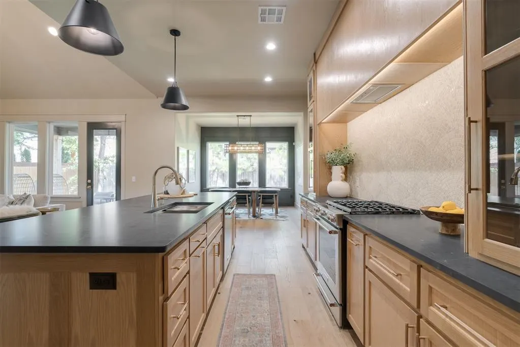 Photo 8 — 7325 Skipping Stone Drive, Edmond, OK 73034