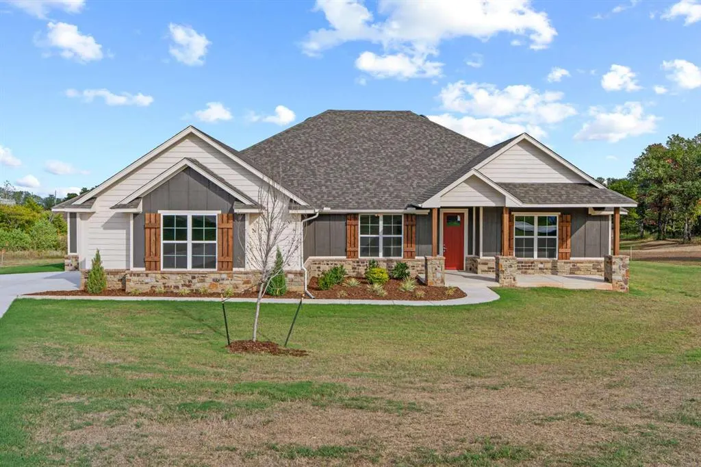 Front exterior — 11179 Black Lion Court, Blanchard, OK 73010