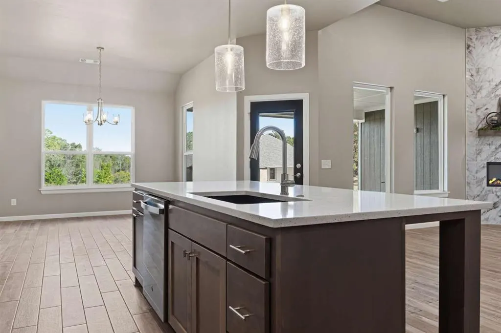 Photo 14 — 11179 Black Lion Court, Blanchard, OK 73010