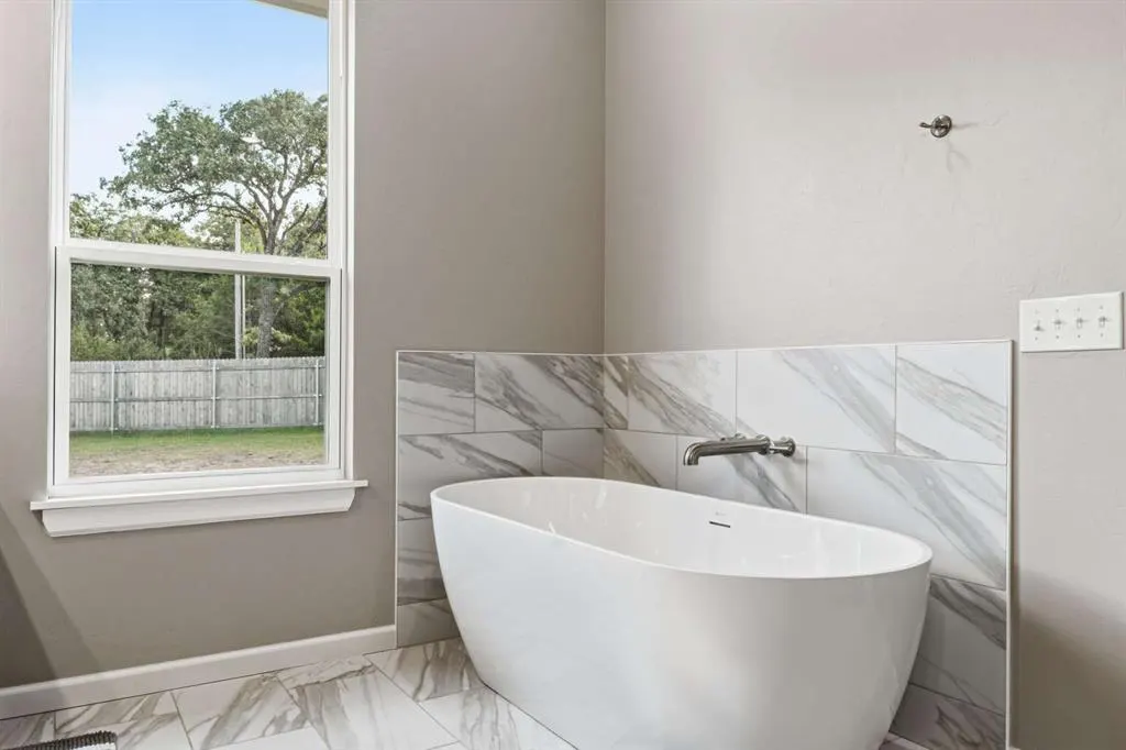 Photo 31 — 11179 Black Lion Court, Blanchard, OK 73010