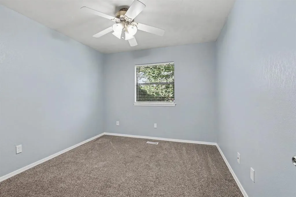 Photo 21 — 13513 Country Place, Oklahoma City, OK 73131