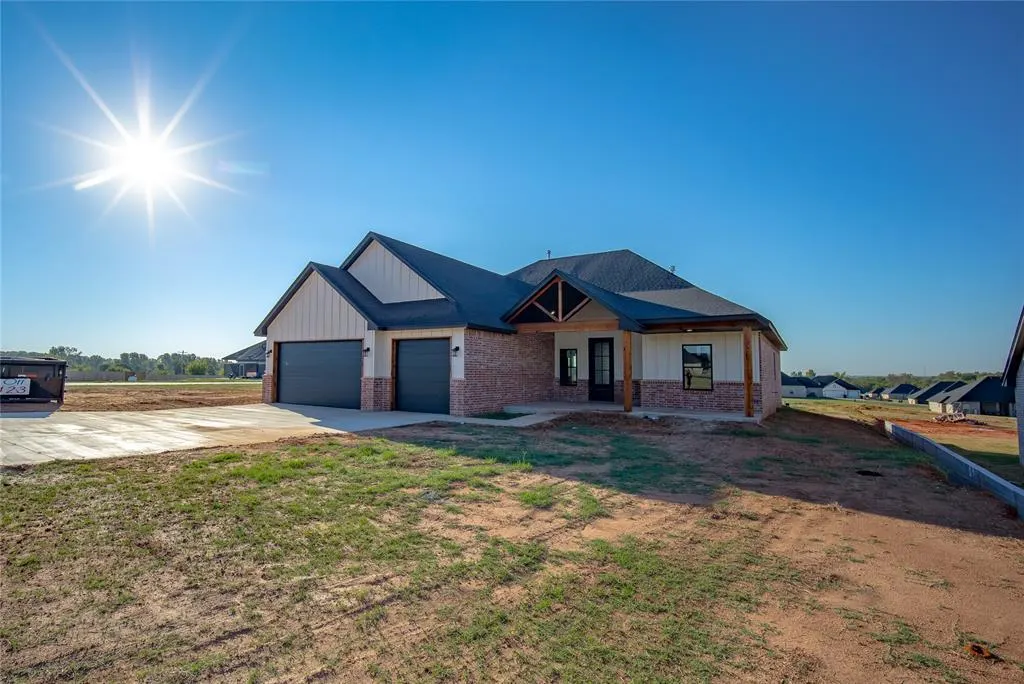 Front exterior — 2443 Wind River Circle, Blanchard, OK 73010
