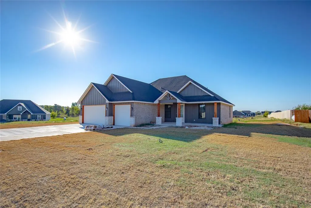 Front exterior — 2447 Wind River Circle, Blanchard, OK 73010