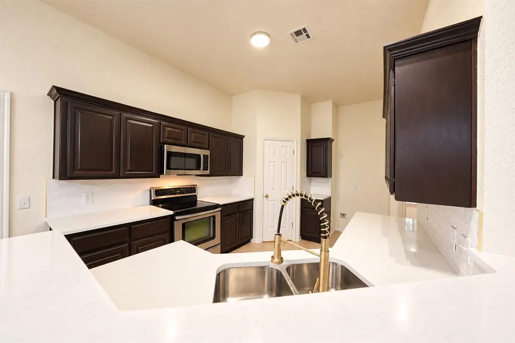 Photo 10 — 2728 NW 163rd Street, Edmond, OK 73013
