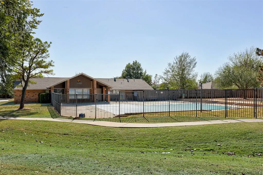 Photo 30 — 10001 Midfield Cross Street, Oklahoma City, OK 73159