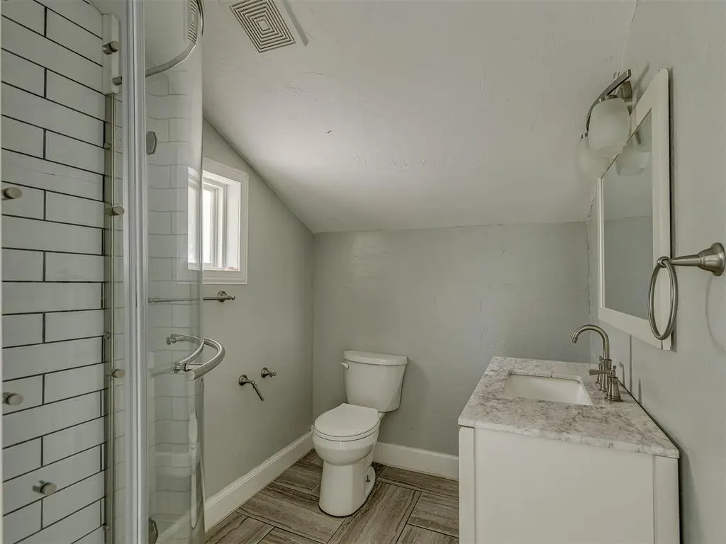 Photo 30 — 204 W Wallace Street, Shawnee, OK 74801