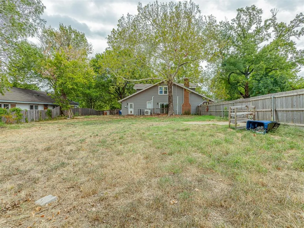 Photo 35 — 204 W Wallace Street, Shawnee, OK 74801
